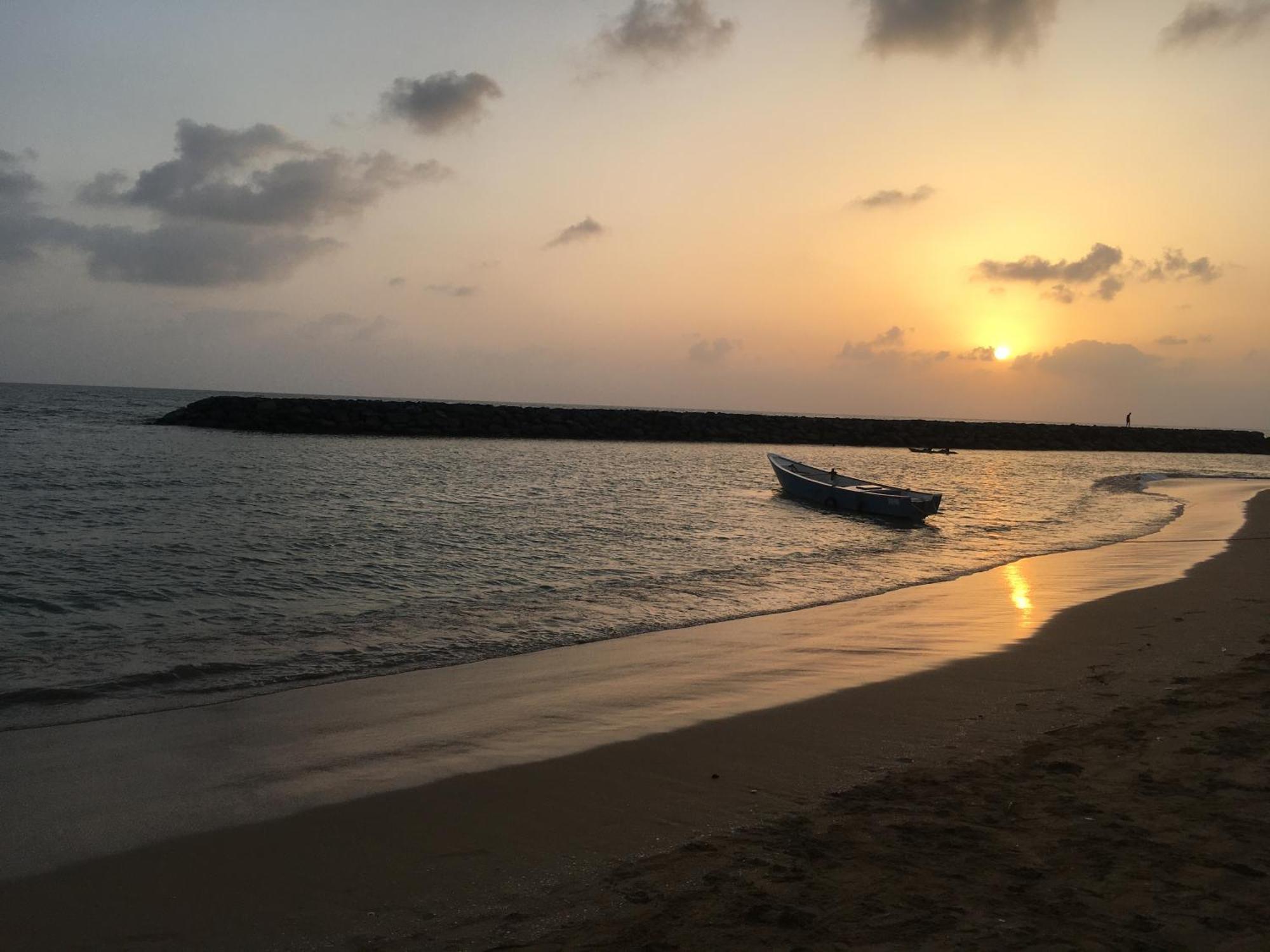 West African Beach Saly Exteriér fotografie
